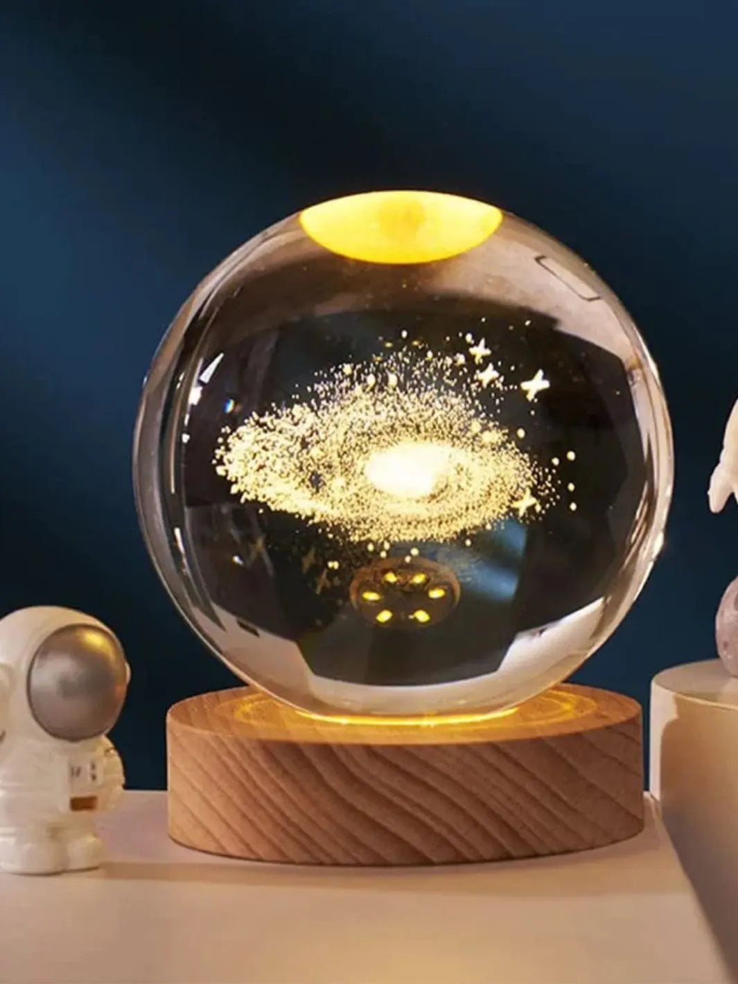 Lampe de chevet <br>  Boule Cristal Système Solaire solampe.com