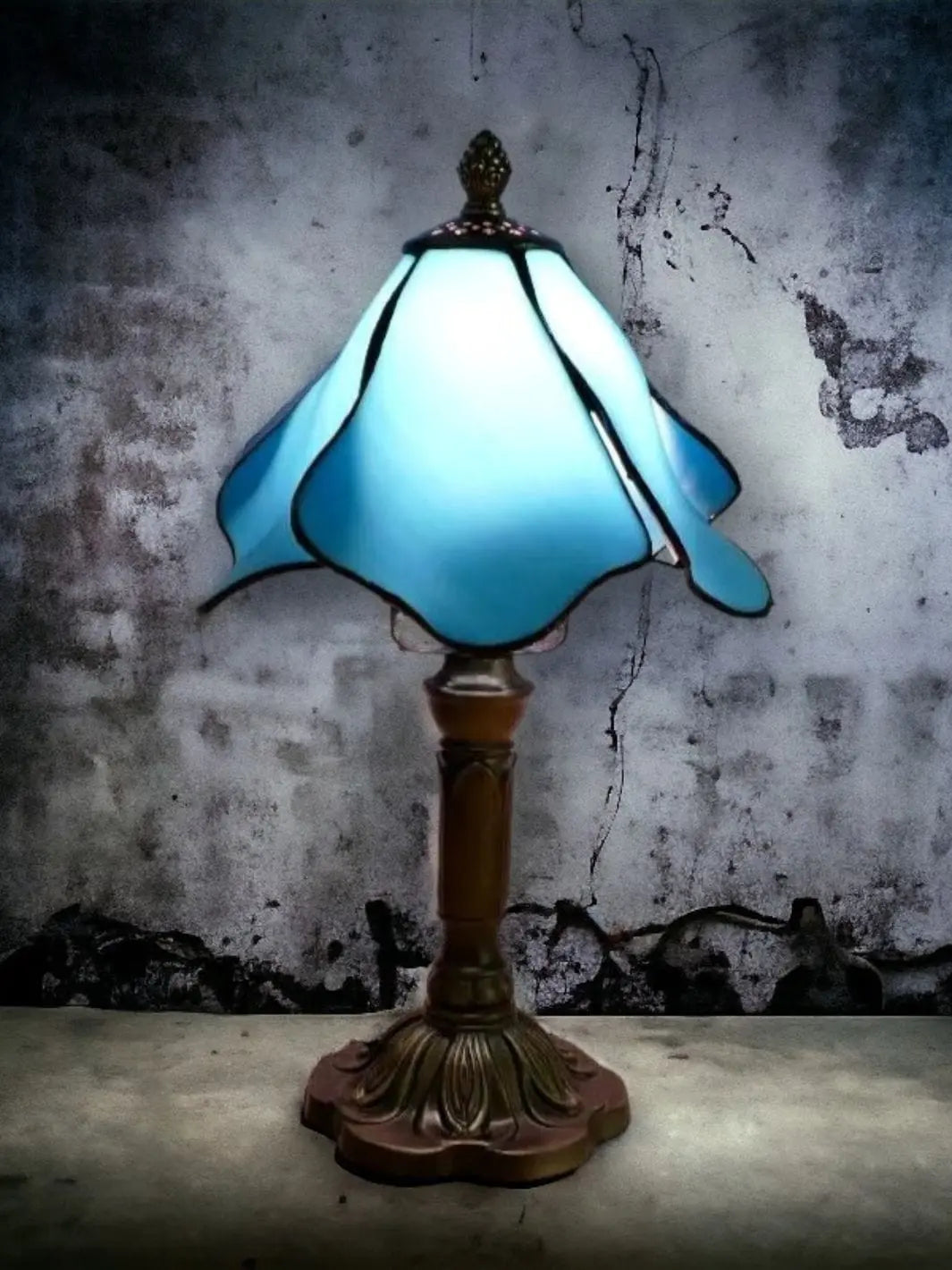 Lampe de chevet <br> le Bleuet délicat solampe.com