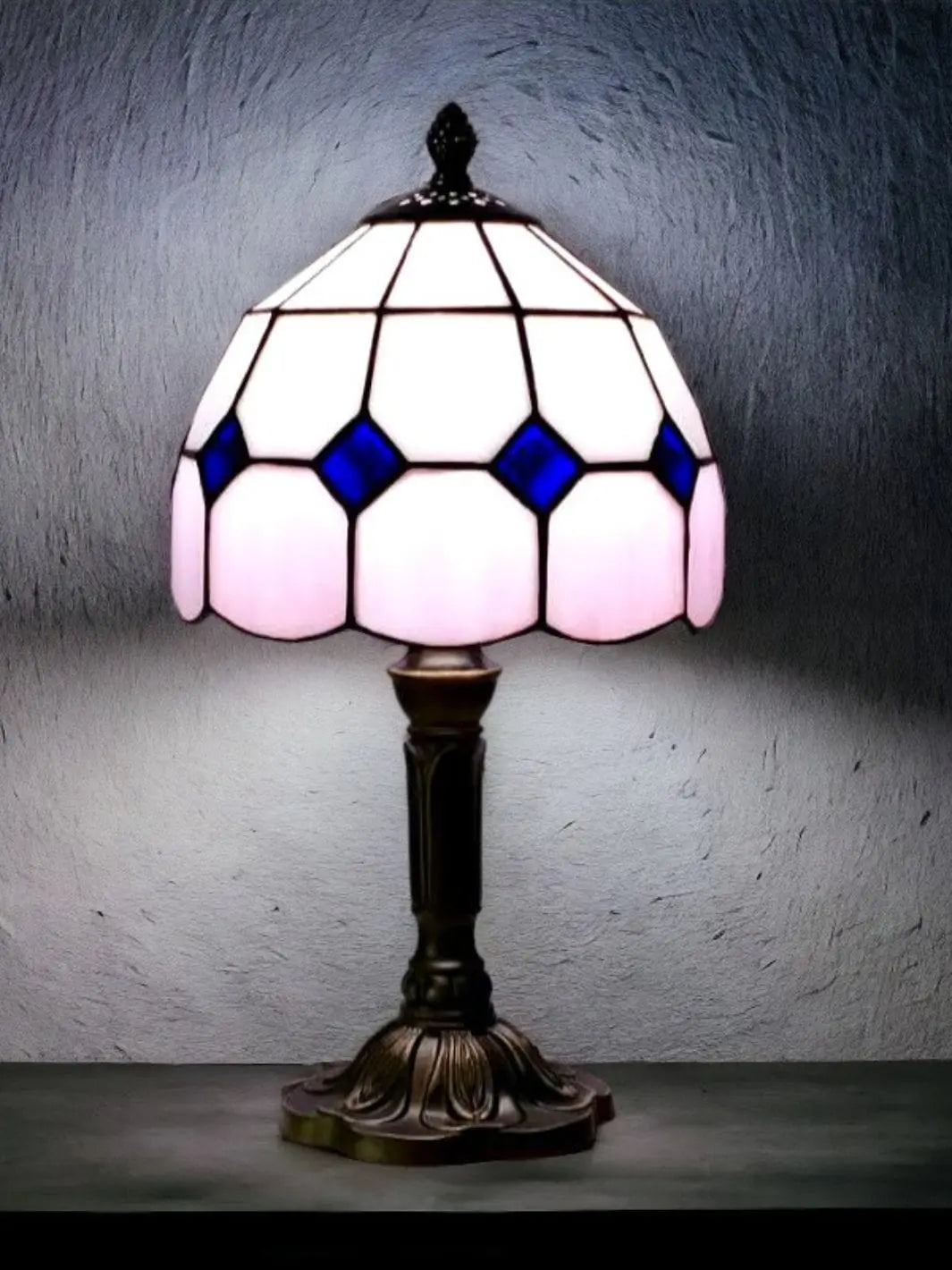 Lampe de chevet <br> le Saphir Impérial solampe.com