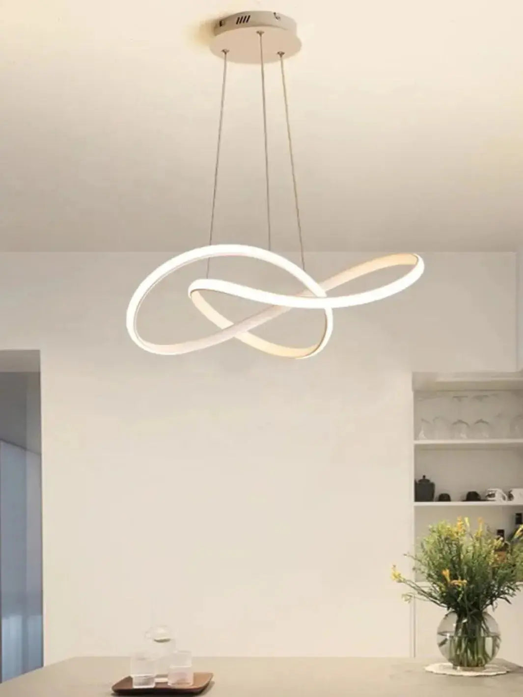 Lampe de chevet suspendue <br> Le Ruban blanc cuisine solampe.com